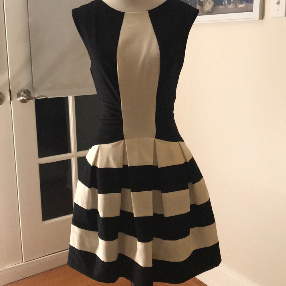 NWT Anthropologie Eva Franco size 2